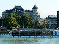 Budapest river cruises