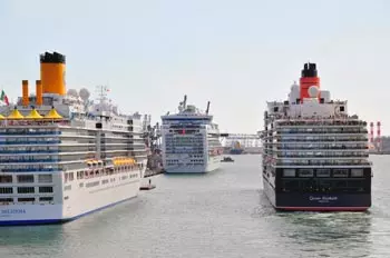 Cruise ships in the port of Barcelona as a symbolic image for international itineraries